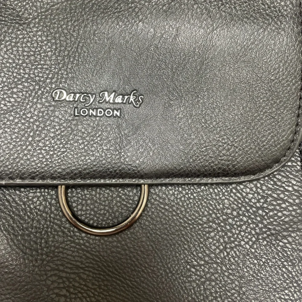 Darcy Marks great used
